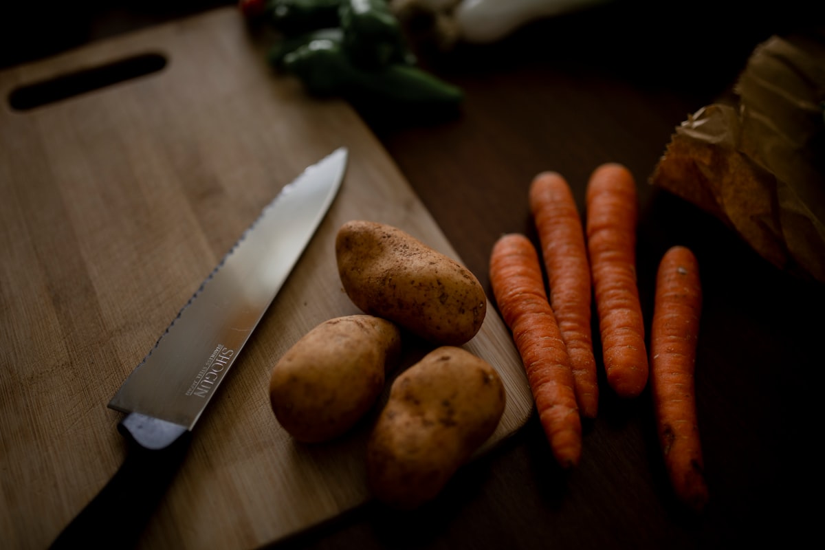 Local produce at farmers market sourcing
